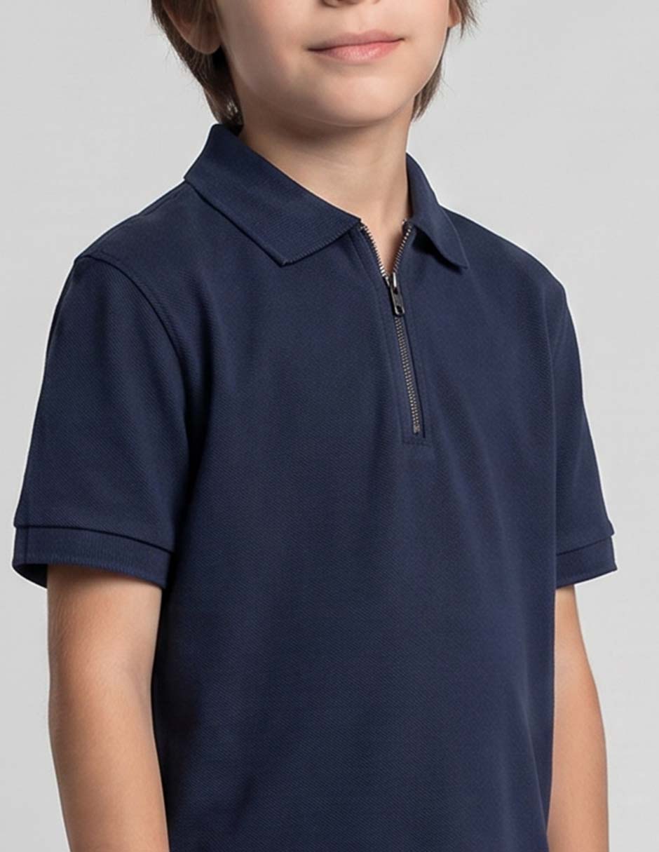 Playera tipo polo para niño