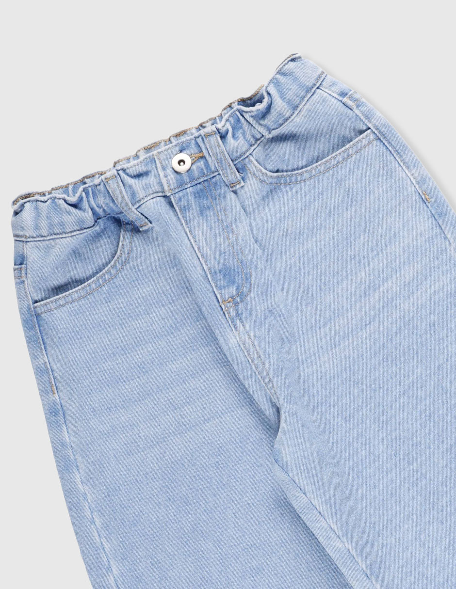 Jeans amplio Weekend lavado claro para niña